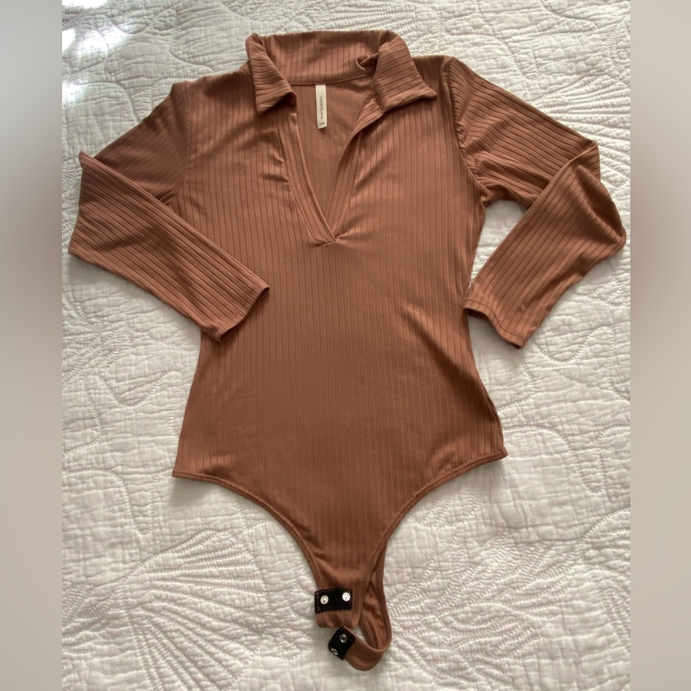 Camel tan ribbed bodysuit, medium